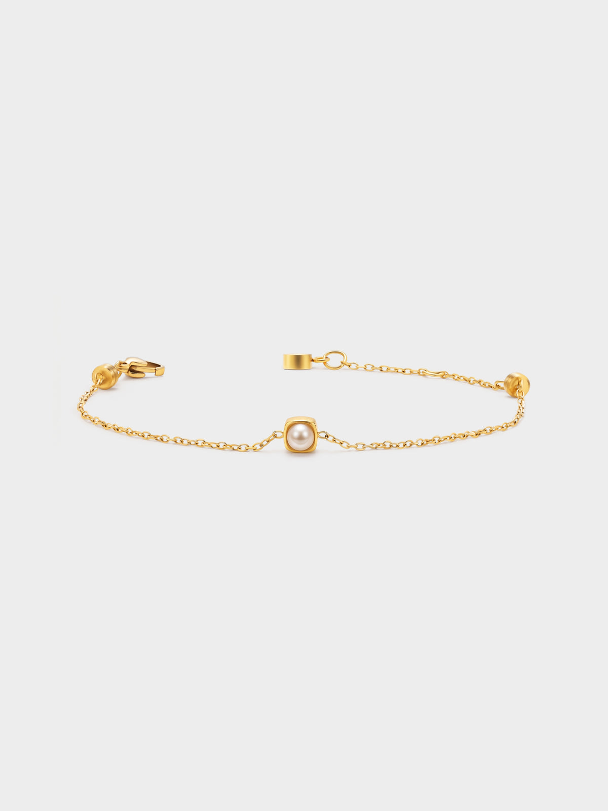 Luminous Pearl Bracelet