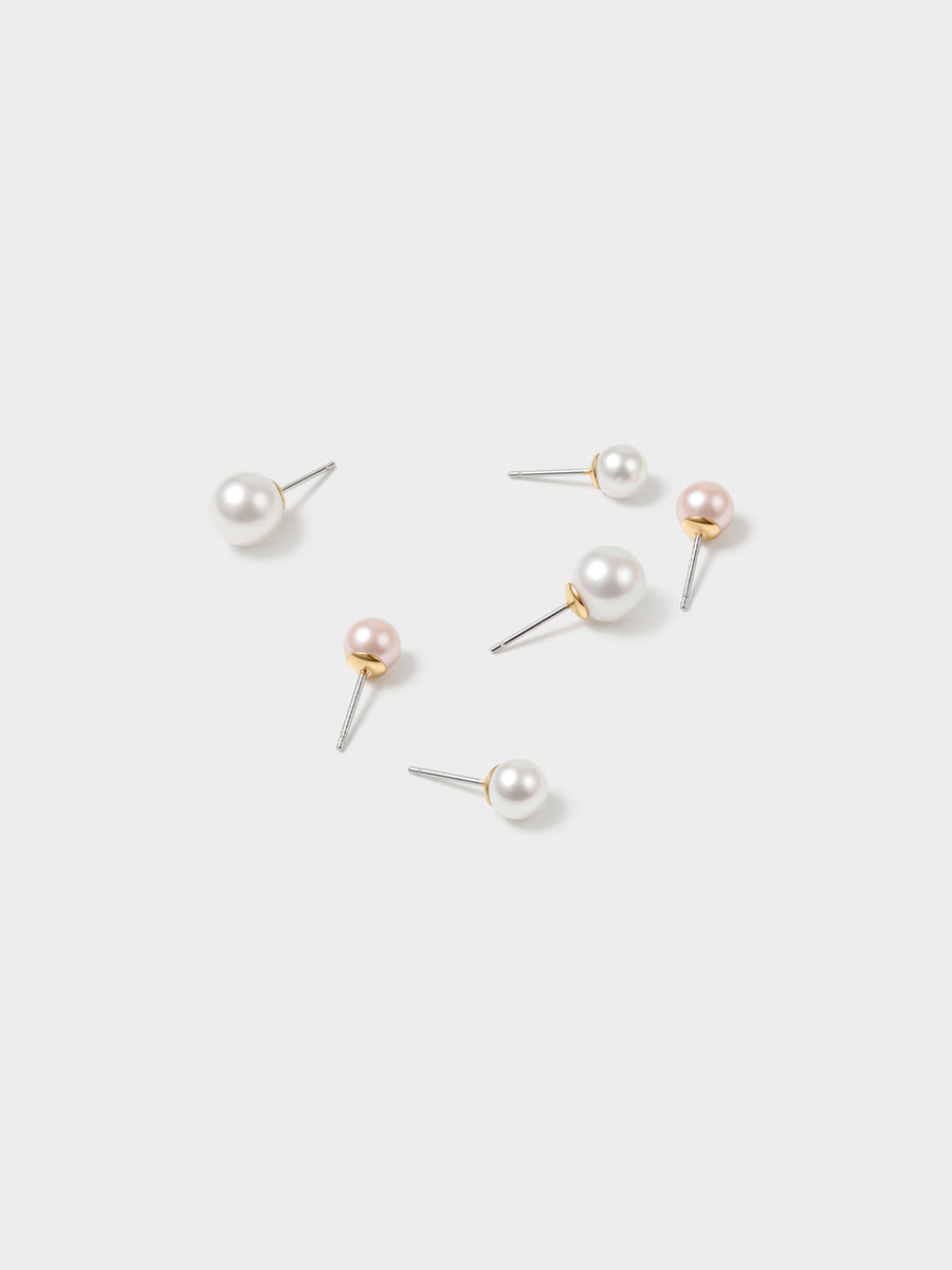 Essential Pearl Studs