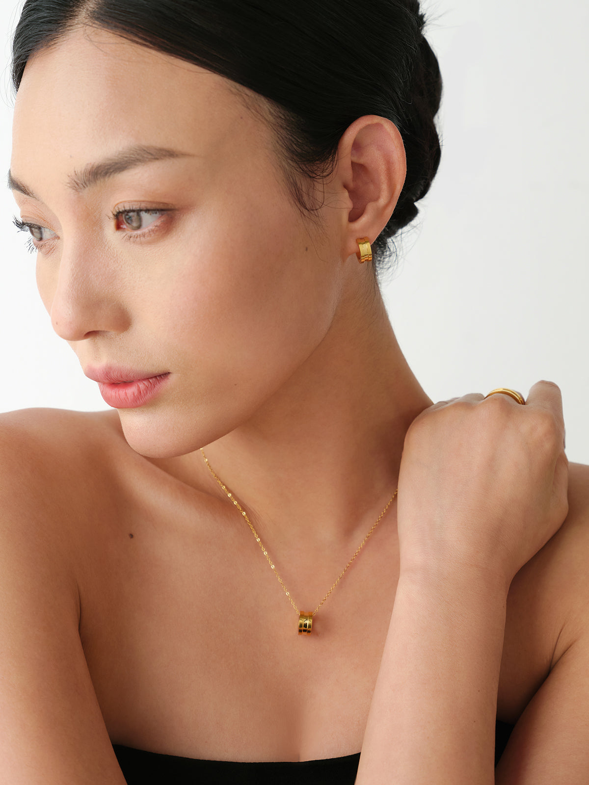 Contoured Channel Hoops