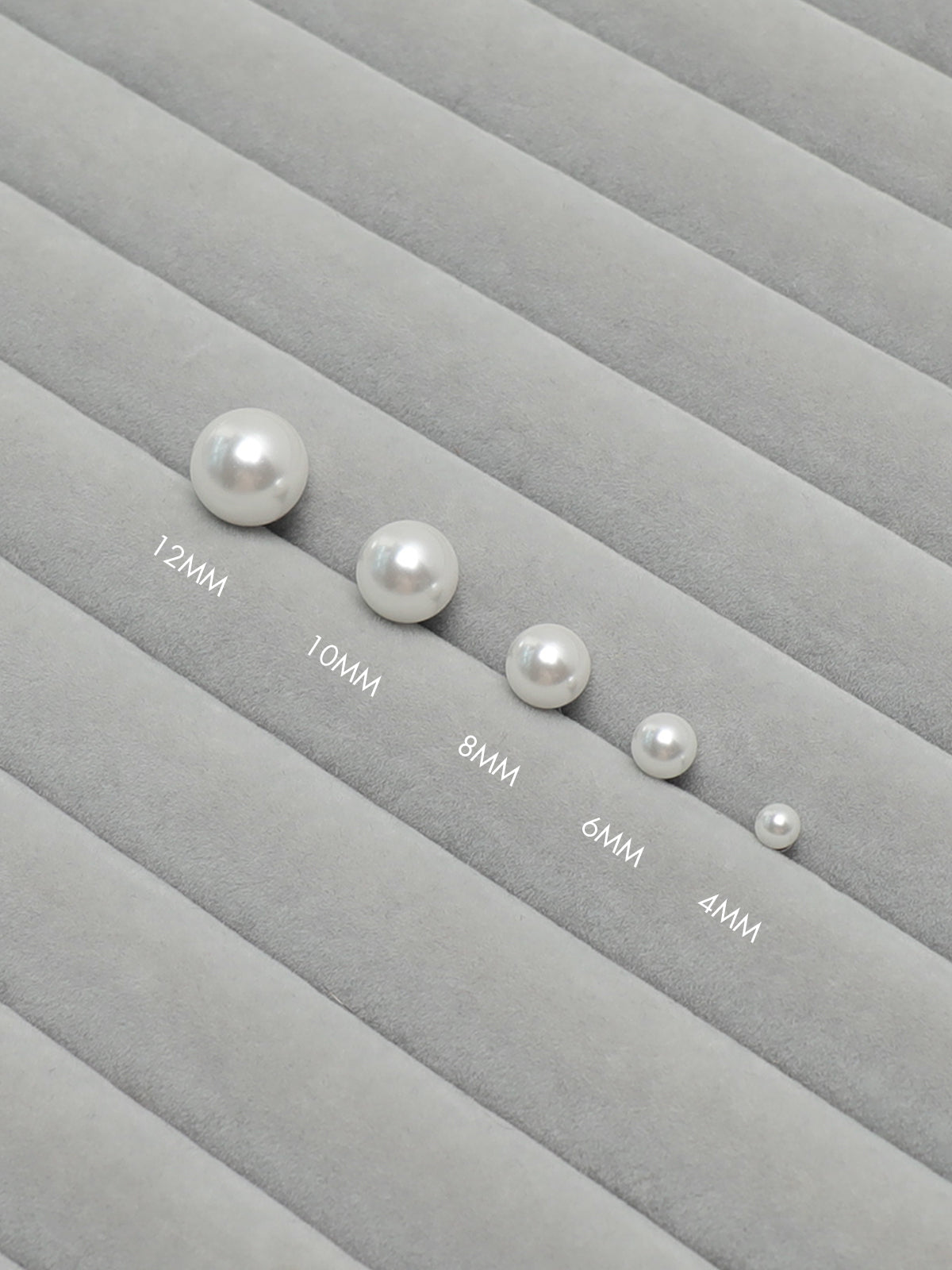 Essential Pearl Studs