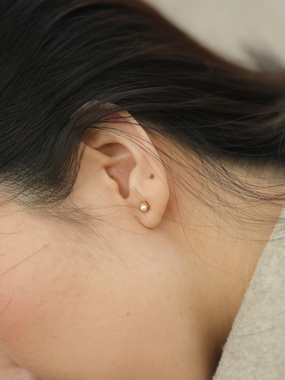 Lustrous Freshwater Pearl STUDS