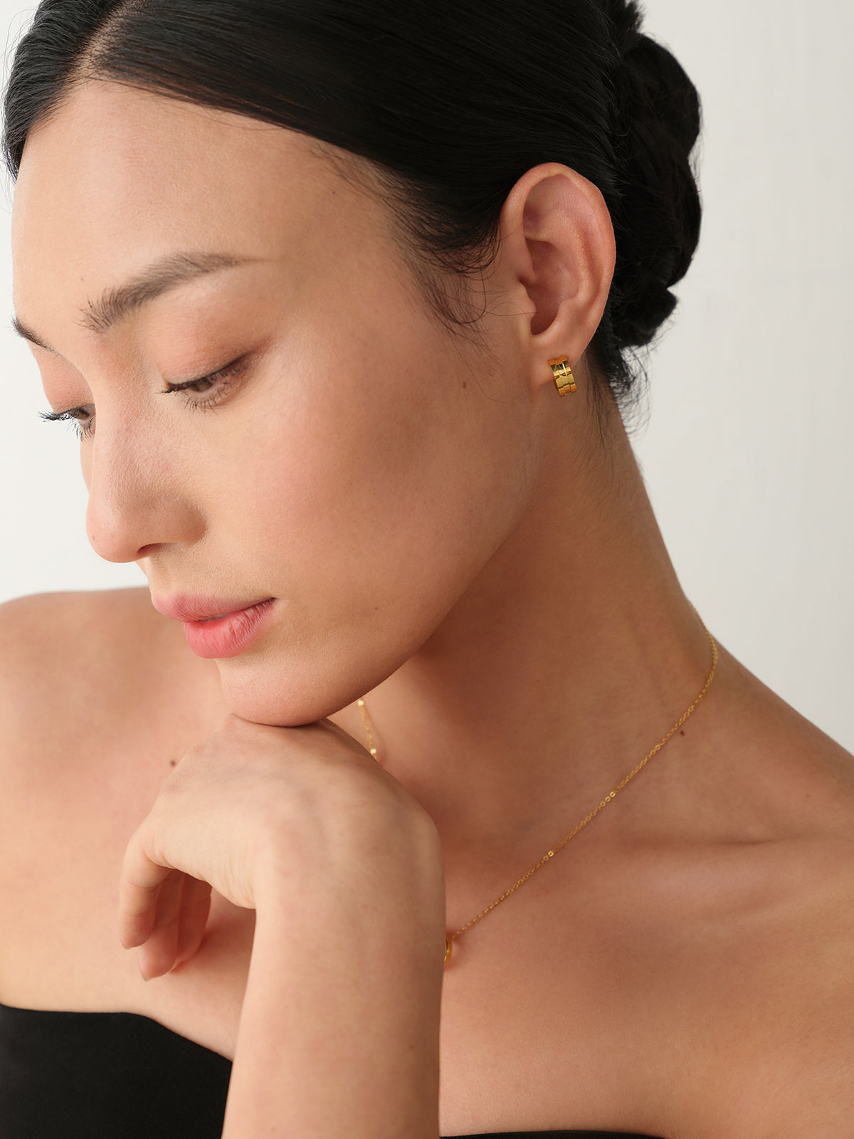 Contoured Channel Hoops