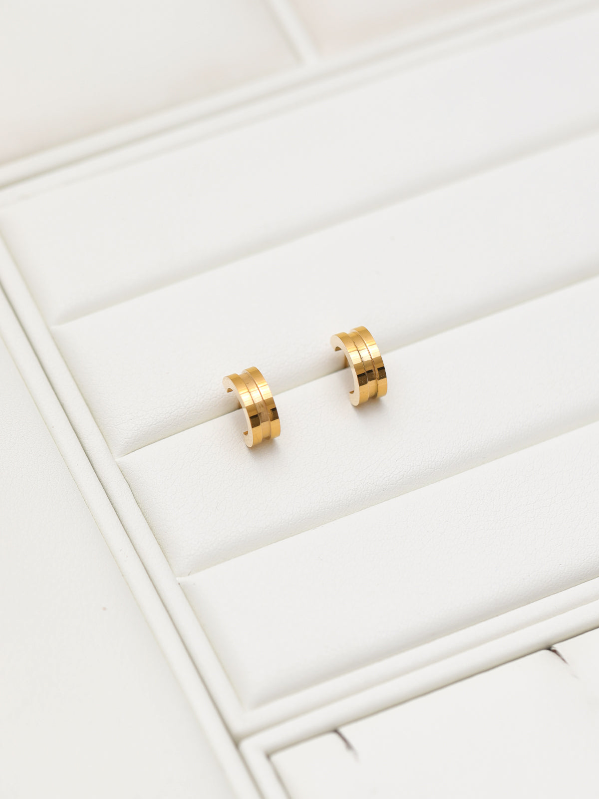 Contoured Channel Hoops