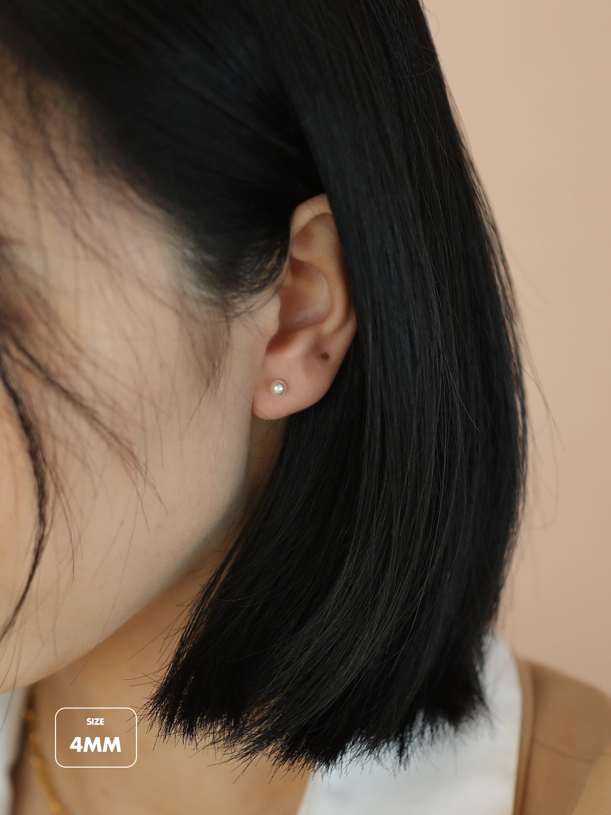 Essential Pearl Studs