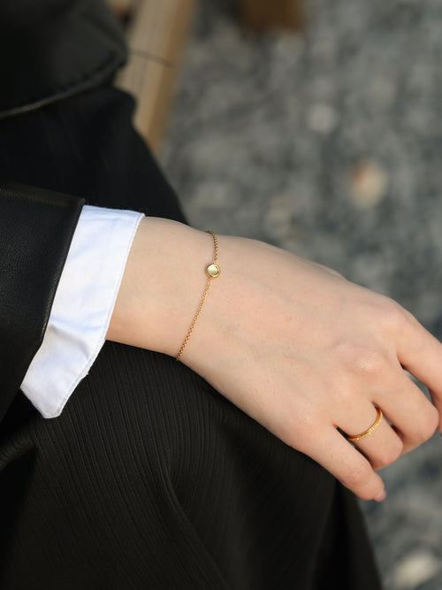 Dainty Matte Disc Bracelet