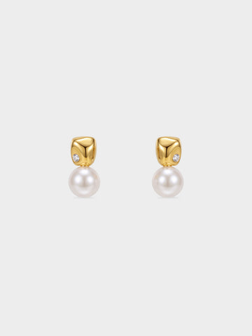 Retro Pearl Studs