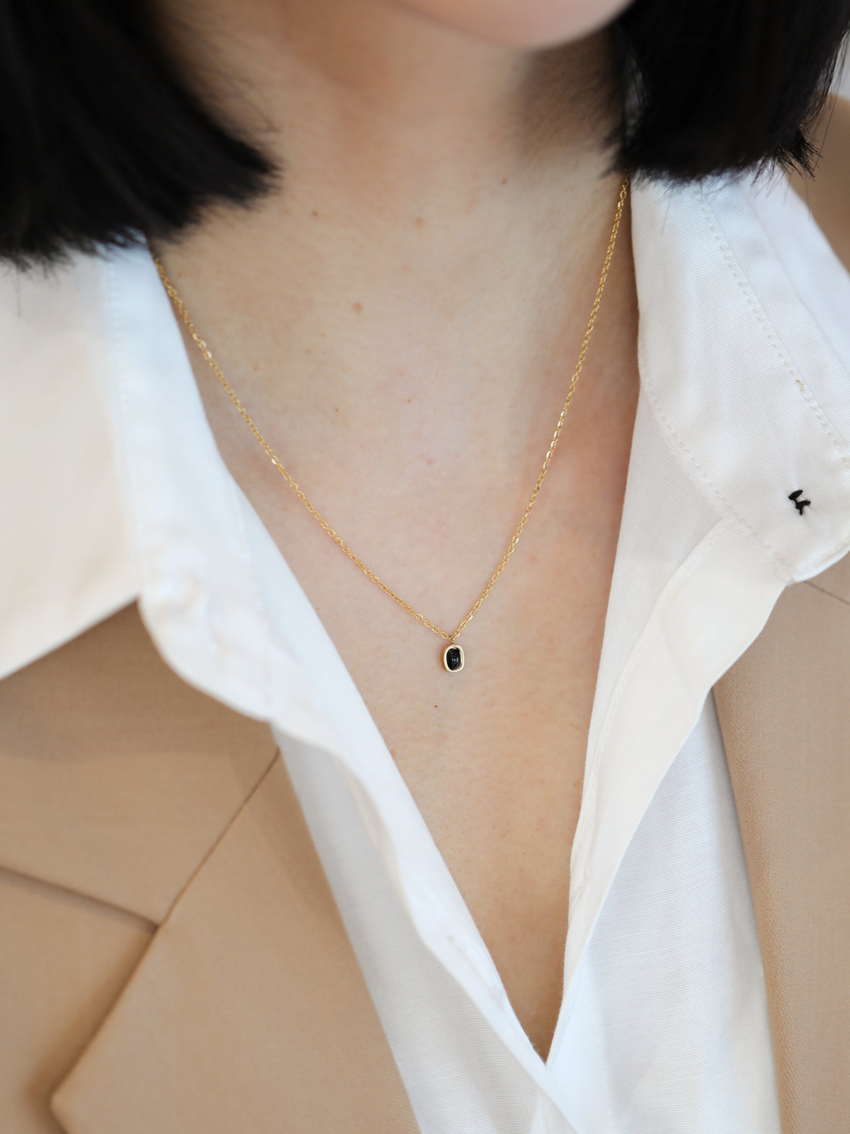 Noir Onyx Bezel Necklace
