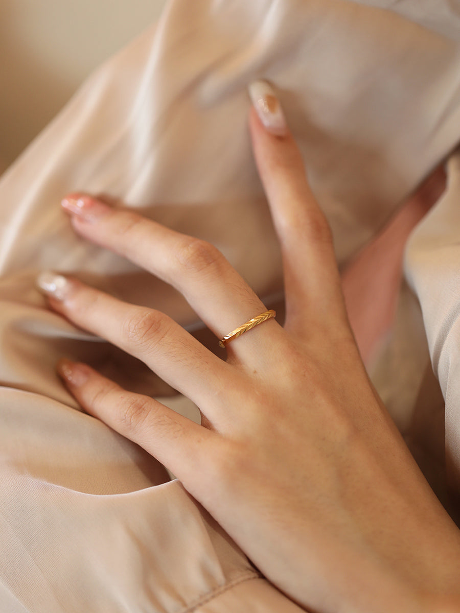 Maple Leaf Ring