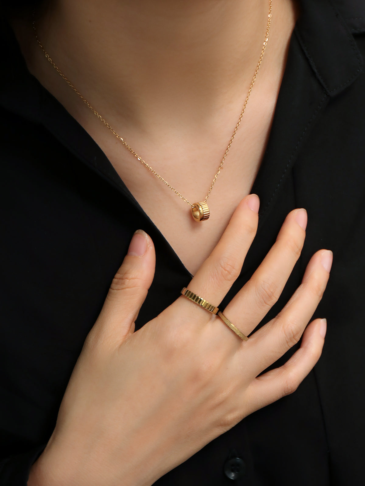 Sculpted Cylinder Pendant Necklace