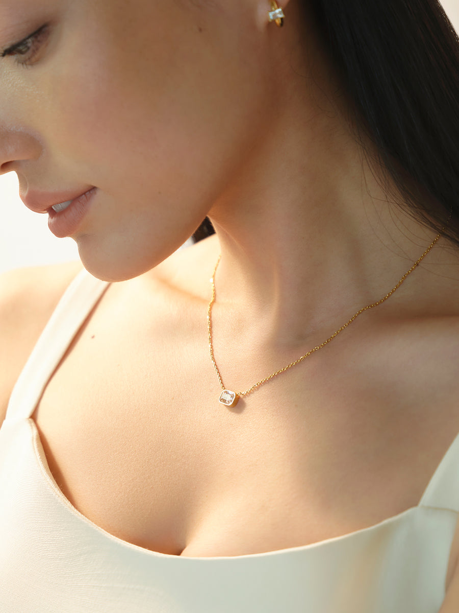 Faceted Crystal Necklace 18K gold-plated cubic zirconia necklace JudyLadies