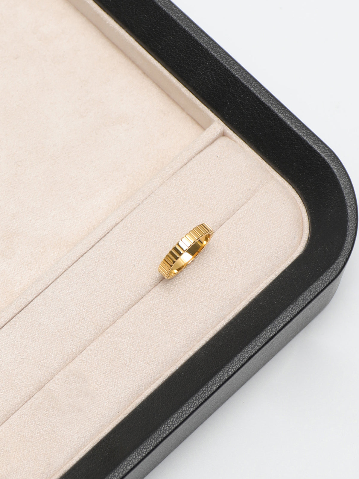 Fluted Dome Band Ring