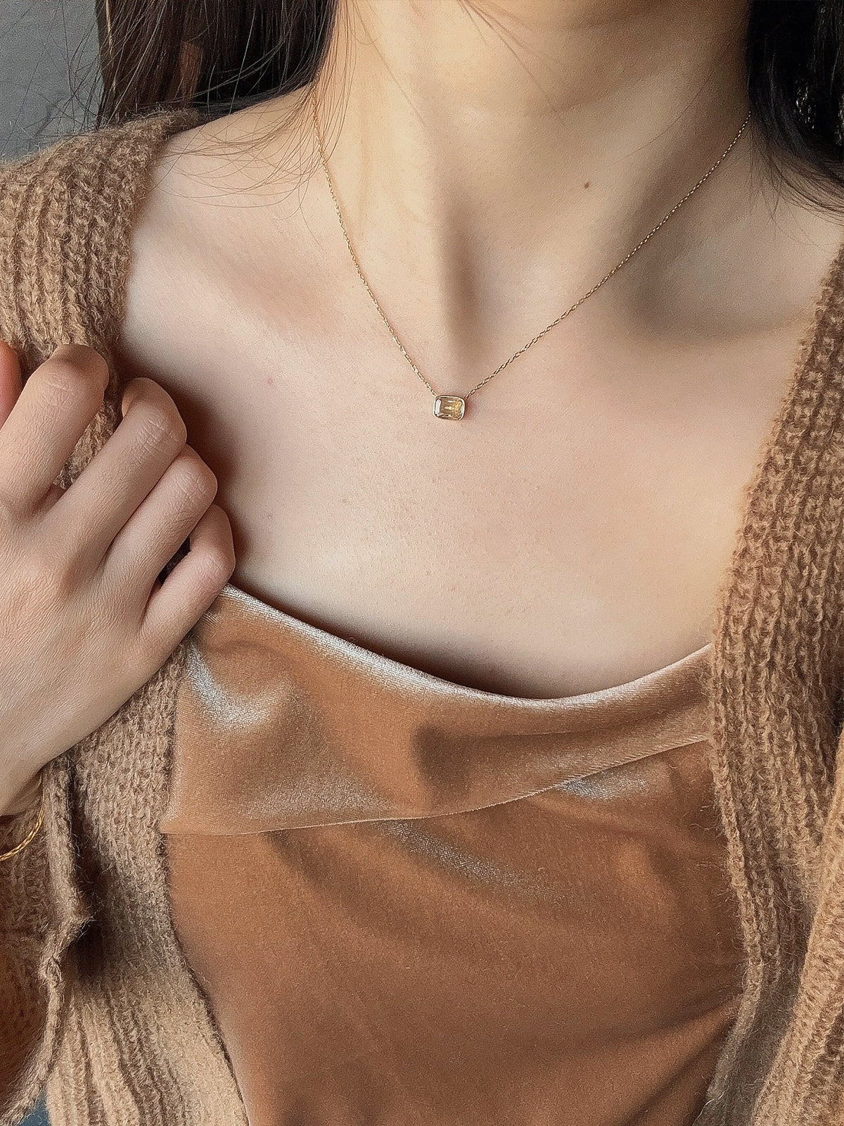 JUDY Girl-Faceted Crystal Necklace